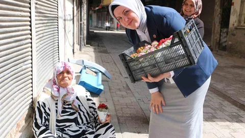 Diyarbakır'da Anneler Günü Kutlaması