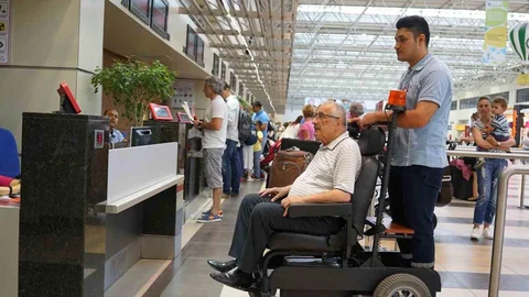 Ulaştırma Bakanı Uraloğlu'ndan Engelli Hizmetleri Açıklaması