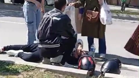 Motosiklet ile Otomobil Çarpıştı