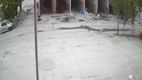 Malatya'da Aydınlatma Direğinden Düşme Olayı