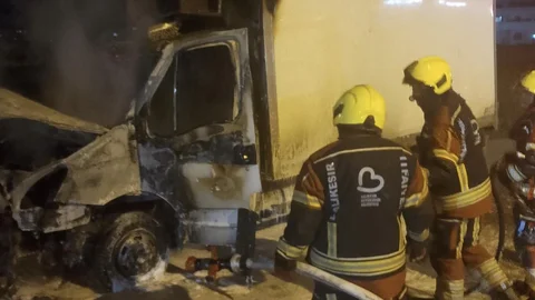 Bandırma'da Araç Yangını Paniği
