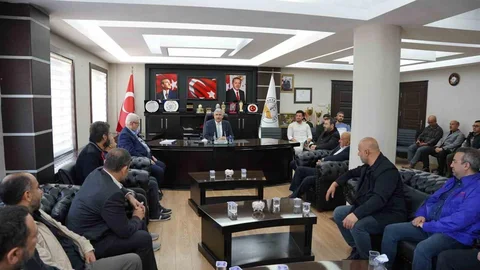 Başkan Hallaç Uluslararası Sempozyuma Ev Sahipliği Yaptı