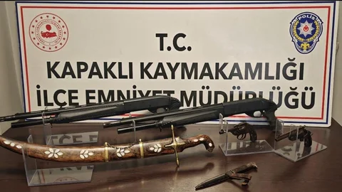 Kapaklı’da Tarihi Silahlar Ele Geçirildi