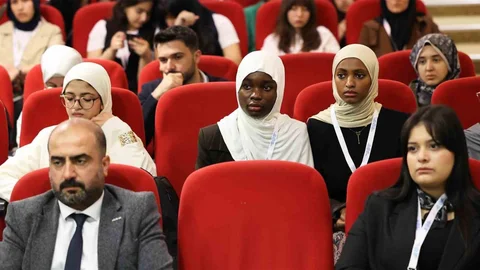 Gaziantep'te Uluslararası Öğrenci Toplantısı