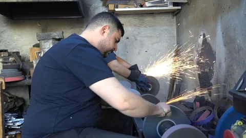 Gaziantep'te Bıçak Bileme Yoğunluğu Artıyor