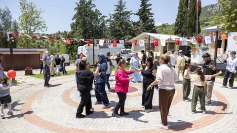 Mersin'de Çölyak Farkındalık Etkinliği