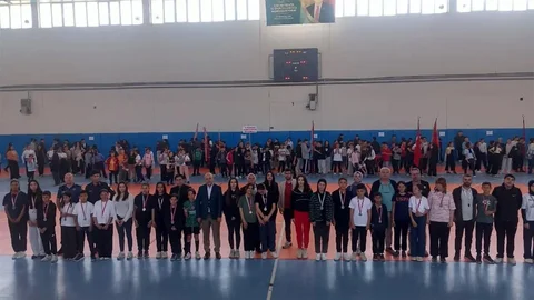 Yenipazar'da Geleneksel Oyunlar Coşkusu