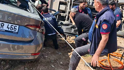 Batman'da Trafik Kazası: 1 Ölü, 2 Yaralı