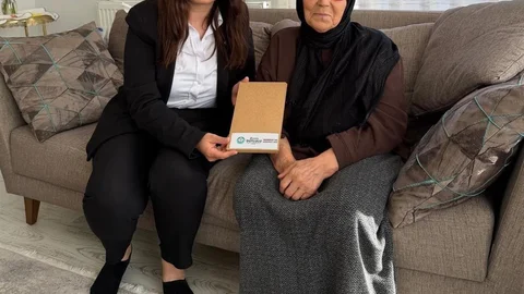 Manisa'da Şehit Annelerine Ziyaret