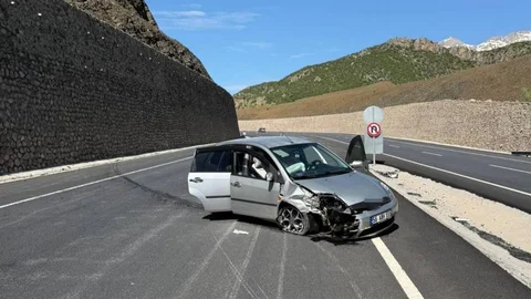 Bitlis'te Trafik Kazası Gerçekleşti