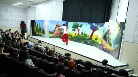 Miyav Karnavalı ile Hayvan Sevgisi Öğretildi