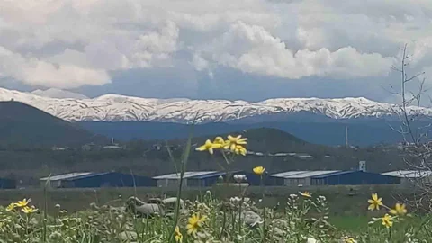 Bingöl'de İki Mevsim Bir Arada