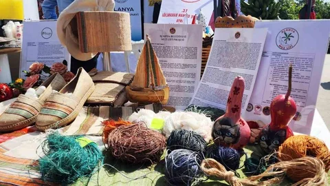Alanya'nın Yöresel Değerleri Antalya'da Sergilendi