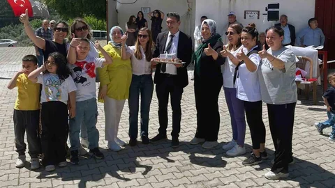 Ula'da Anlamlı Anneler Günü Etkinliği