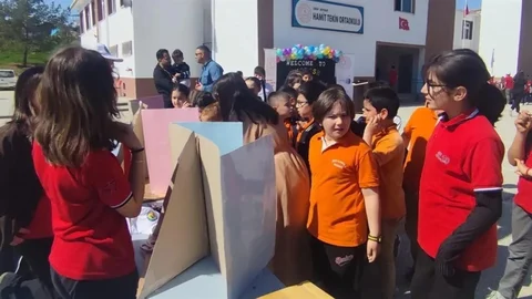 Sinop'ta Öğrenciler Eğlenerek İngilizce Öğrendi