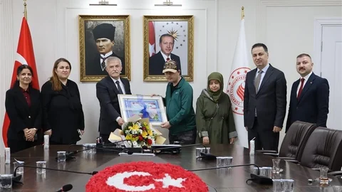 Zonguldak'ta Özel Bireylerden Ziyaret