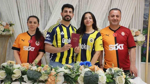 Hakkari'de Nikah Töreni Dostluğa Dönüştü