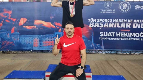 Aydın'da Boks Şampiyonu Nizam Alper Fici