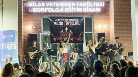 Milas'ta Müzik ve Dayanışma Şenliği Düzenlendi