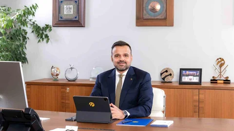Turkcell İlk Çeyrek Gelirini Açıkladı