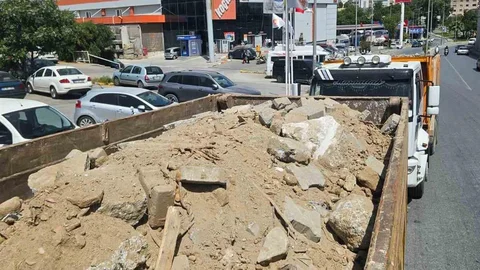 Kuşadası'nda İki Hafriyat Firmasına Ceza Verildi