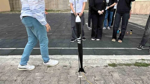 Artvin'de Öğrenciler Roket Projesiyle Birinciliği Hedefliyor