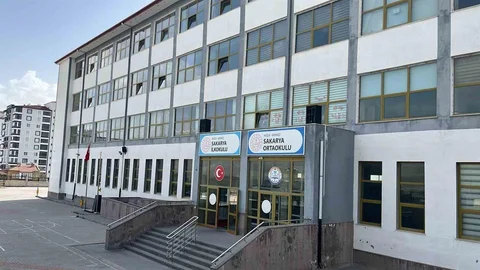 Niğde'de 27 Öğrenci Rahatsızlandı