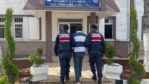 Kırıkkale'de Dolandırıcılık Suçundan Aranan Hükümlü Yakalandı
