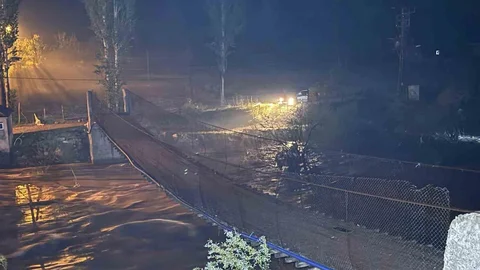 Şırnak'ta Dere Taşması Panik Yarattı