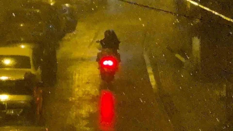 Bartın'da Fırtınalı Gece Görüntülendi