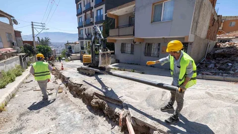 Bayraklı’da İçme Suyu Hattı Yenileniyor