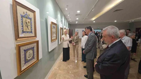 Kütahya'da Tezhip Sanatı Kursları Açıldı