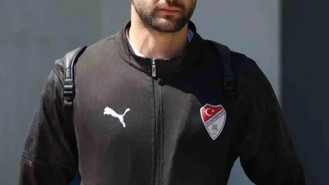 Elazığspor'da Futbolcular Taraftardan Helallik İstedi