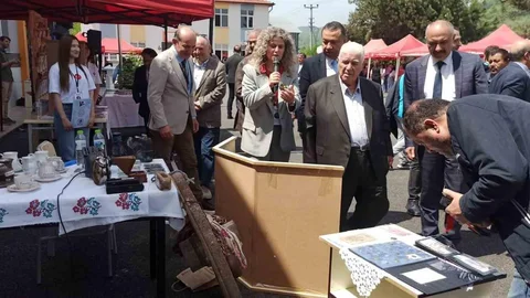 Çaydeğirmeni'nde Bilim Fuarı Düzenlendi