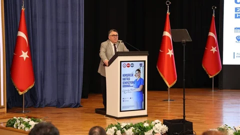 Hemşirelik Haftası Sempozyumu Zonguldak'ta Gerçekleşti