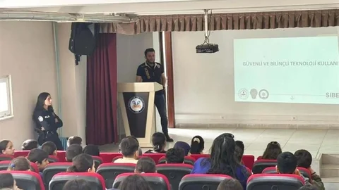 Sinop'ta Siber Farkındalık Eğitimi Düzenlendi