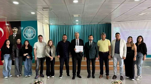Burhaniye'de Pazarlama Konferansı Gerçekleşti
