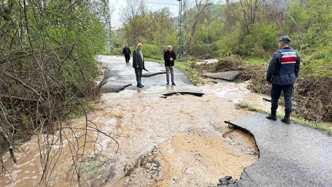 Karabük'te Çöken Yol Yeniden Açıldı