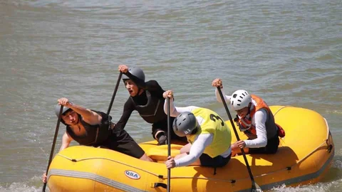 Düzce'de Raftingde Başarılar Elde Edildi