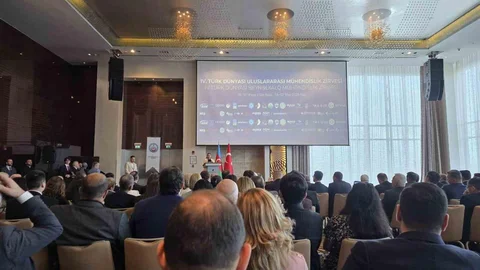 Türk Dünyası Mühendislik Zirvesi Bakü'de Yapıldı