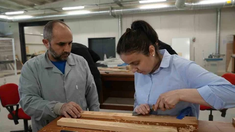 Unutulmaya Yüz Tutan Ahşap Sanatı