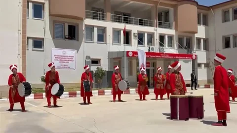 Gaziantep'te Özel Bireylerden Mehteran Gösterisi