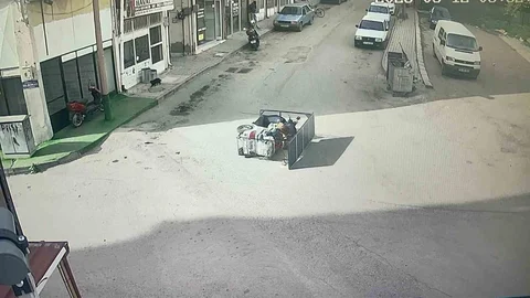 Karaman'da Yaşlı Adamın Kaza Anı Kamerada
