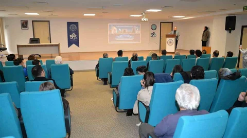 Bursa'da Semerkand Konferansı Düzenlendi