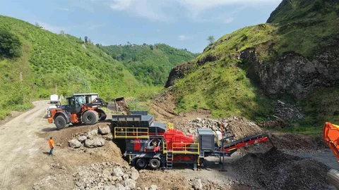 Terme'de Taş Ocağı Üretime Geçti