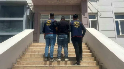 Dolandırıcılıktan Aranan Kişi Yakalandı