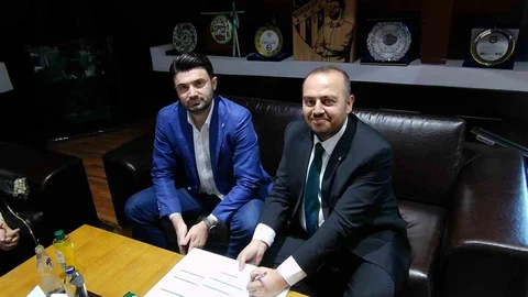 Hayat Hastanesi'nden Bursaspor'a Destek Ziyareti