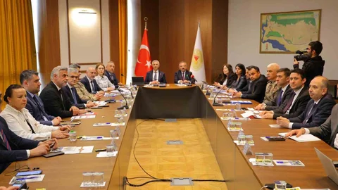 Kahramanmaraş'ta TBMM Komisyonu İncelemelere Başladı
