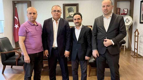 Şehit Babasından Kaymakam'a Ziyaret
