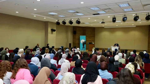 Erciyes Üniversitesi'nde Öğrenci Etkinliği